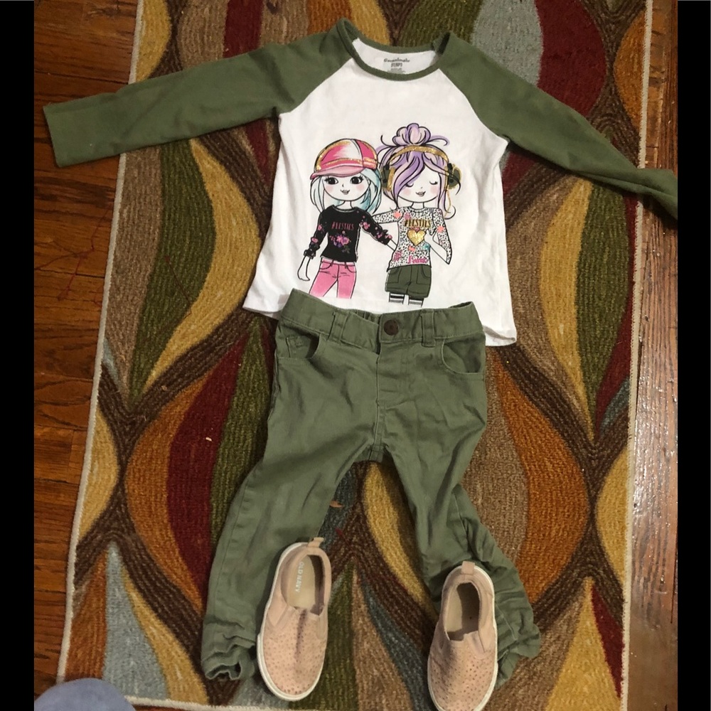 Army Green Toddler / Old Navy 🎉🎉🎉 hook up!